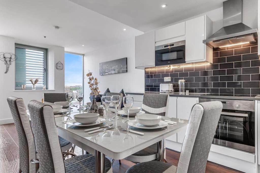 Appartamento Contemporary 1 Bedroom Flat In Bp4